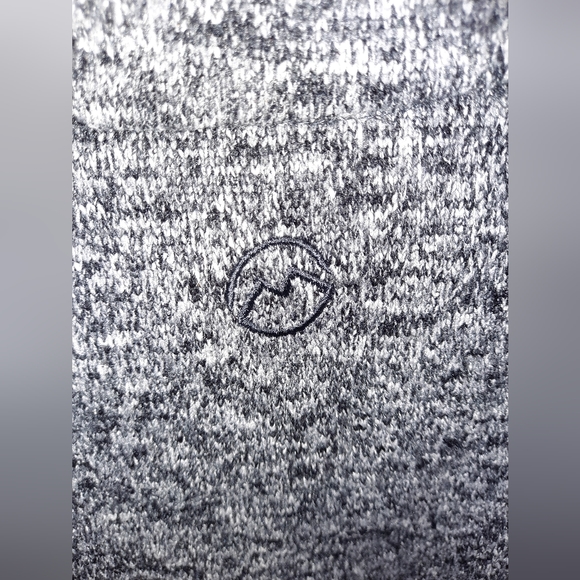 Magellan womens medium dark gray heathered sweater, excellent used condition - Picture 3 of 10